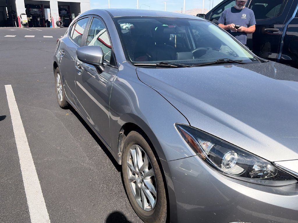 Used 2014 MAZDA MAZDA3 i Grand Touring FWD image 1