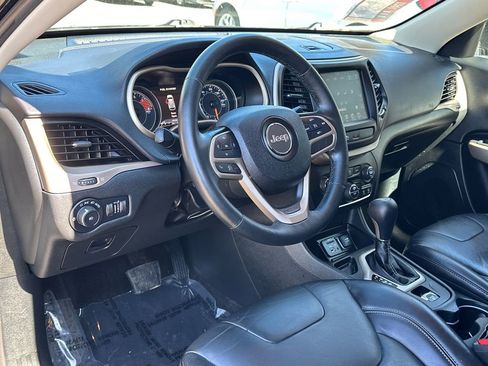 Used 2017 Jeep Cherokee High Altitude image 18