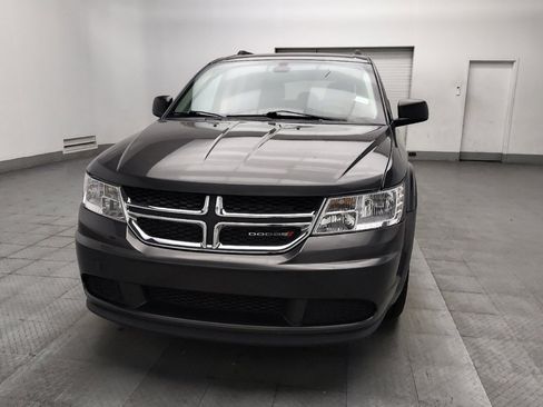 Used 2020 Dodge Journey SE FWD image 15
