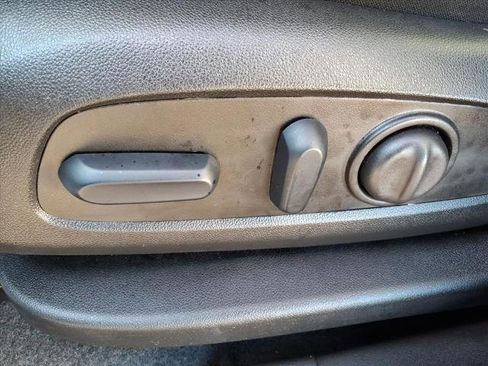 Used 2024 Chevrolet Equinox LT image 14