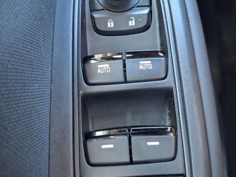 Used 2024 Subaru Forester Premium AWD/4WD image 16