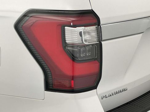 Used 2020 Ford Expedition Max Platinum image 16
