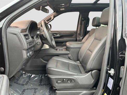 Used 2021 Chevrolet Tahoe Z71 w/ Z71 Signature Package image 20