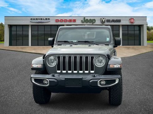 Used 2020 Jeep Wrangler Unlimited Sahara image 7