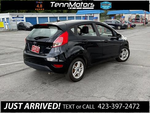 Used 2018 Ford Fiesta SE FWD image 5