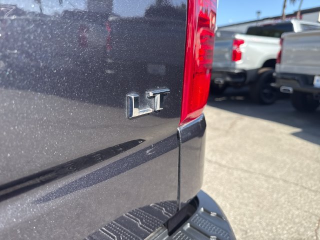 Used 2023 Chevrolet Silverado 1500 LT AWD/4WD image 34