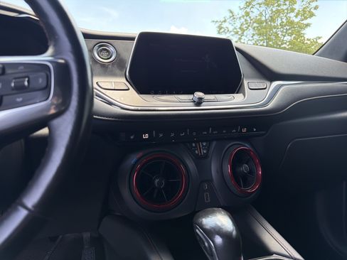 Used 2020 Chevrolet Blazer RS FWD image 27