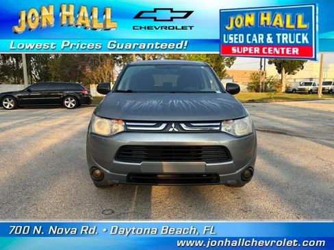 Used 2014 Mitsubishi Outlander ES image 15