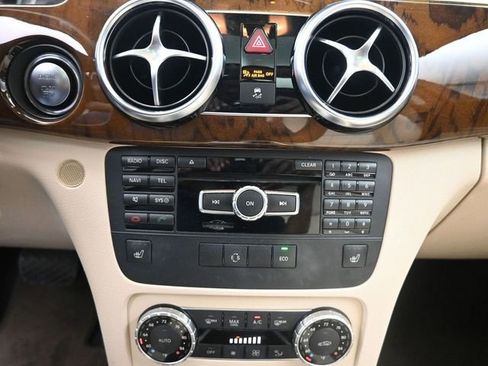 Used 2015 Mercedes-Benz GLK 350 2WD image 13