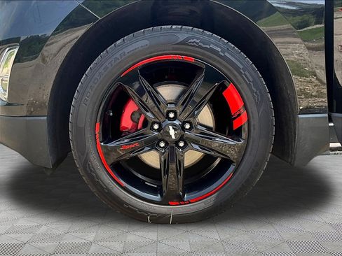 Used 2019 Chevrolet Equinox LT FWD image 34