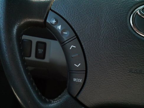 Used 2011 Toyota Tacoma 4x4 Double Cab w/ TRD Sport Pkg image 25