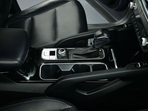 Certified 2022 Kia Telluride S image 26