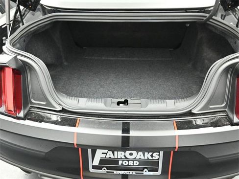 Used 2017 Ford Mustang Shelby GT350R w/ GT350R Equipment Group 920A image 21