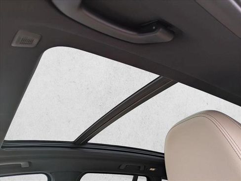 Used 2023 BMW X3 sDrive30i w/ M Sport Package image 18