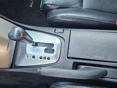 Used 2008 Nissan Altima 3.5 SE w/ Premium Pkg image 15