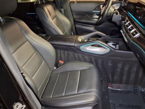 Used 2022 Mercedes-Benz GLS 450 4MATIC image 22