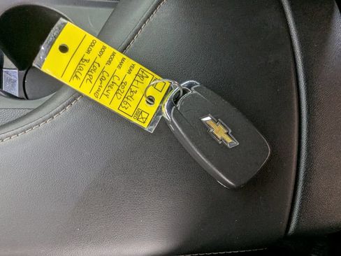 Used 2020 Chevrolet Camaro LT RWD image 26
