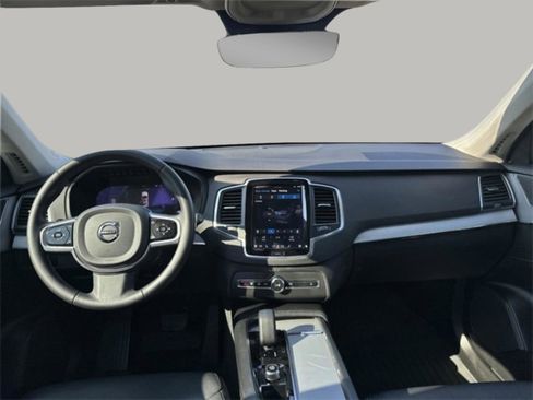 Used 2023 Volvo XC90 B5 Core image 21