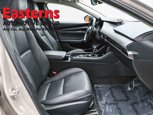 Used 2024 MAZDA MAZDA3 s FWD image 25