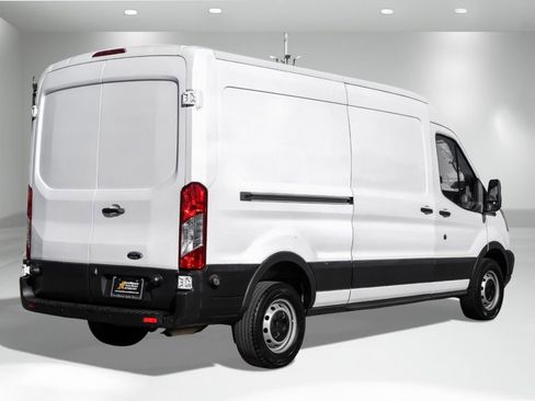 Used 2015 Ford Transit 250 148 Medium Roof image 6