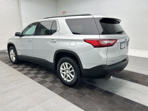 Used 2021 Chevrolet Traverse LT w/ LPO, Floor Liner Package image 3