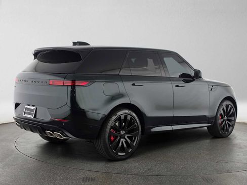 New 2026 Land Rover Range Rover Sport Dynamic SE AWD/4WD image 5