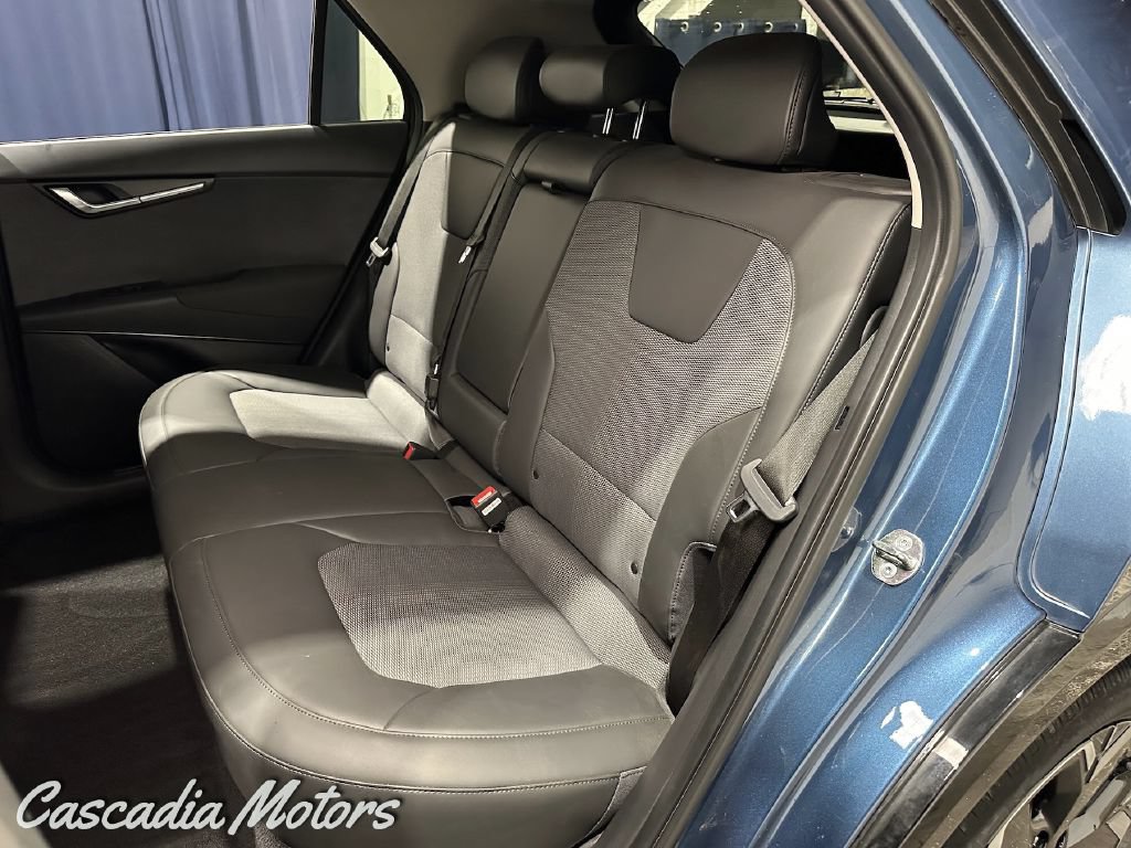 Used 2023 Kia Niro Wind w/ Wind Preserve Package FWD image 10