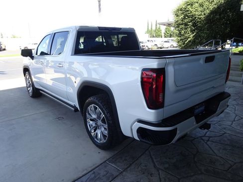 Certified 2024 GMC Sierra 1500 Denali w/ Denali Reserve Package AWD/4WD image 9