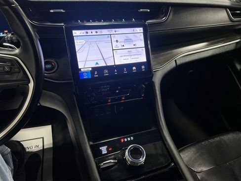 Used 2021 Jeep Grand Cherokee L Limited w/ Trailer Tow Group (B) image 17