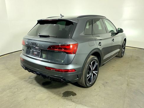 Certified 2025 Audi Q5 2.0T Premium Plus w/ Premium Plus Package image 40