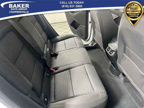 Used 2025 Chevrolet Equinox LT image 26