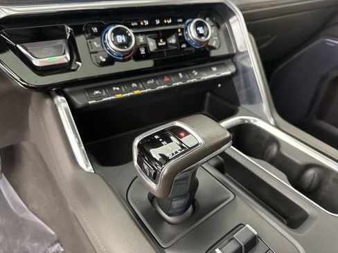 Used 2022 GMC Sierra 1500 Denali w/ Technology Package image 17