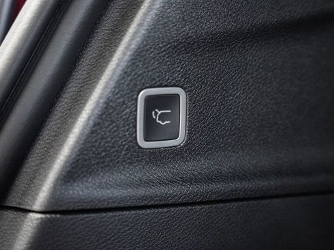 New 2026 Chrysler Pacifica Select image 15