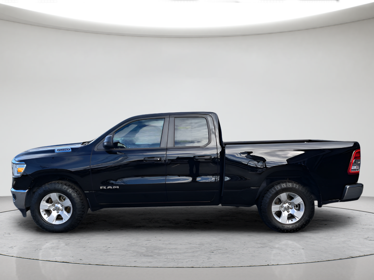 Used 2023 RAM 1500 Big Horn AWD/4WD image 8