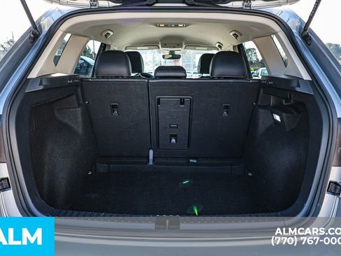 Used 2024 Volkswagen Taos SE image 24