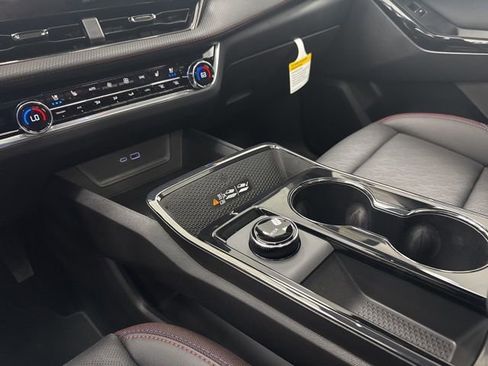New 2026 Chevrolet Equinox RS FWD image 19
