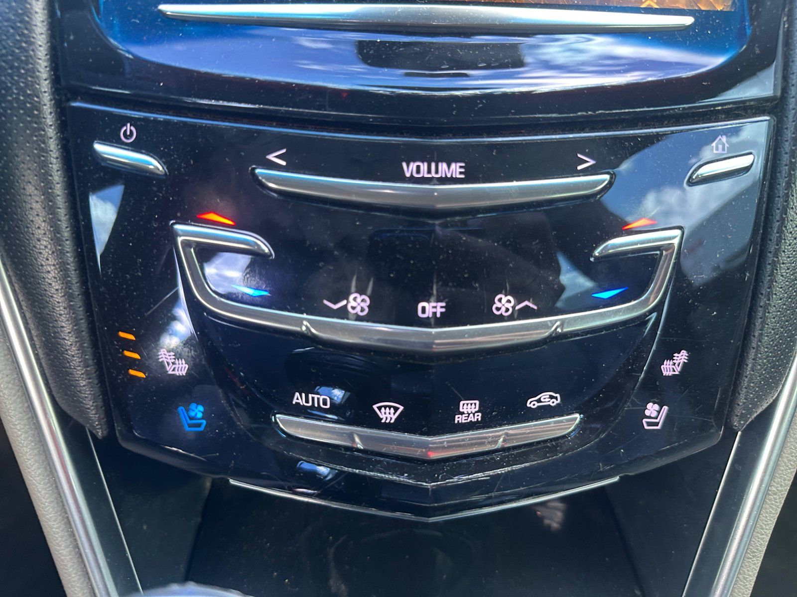 Used 2014 Cadillac XTS Premium FWD image 21