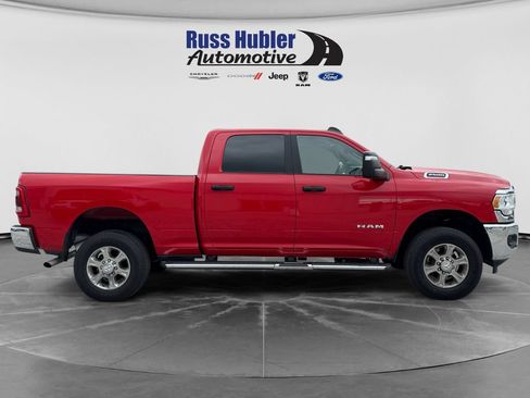 Used 2024 RAM 2500 Big Horn w/ Safety Group AWD/4WD image 8