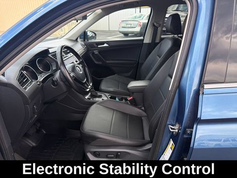 Used 2019 Volkswagen Tiguan SE AWD/4WD image 10