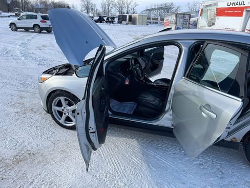 Used 2015 Ford Focus Titanium image 10