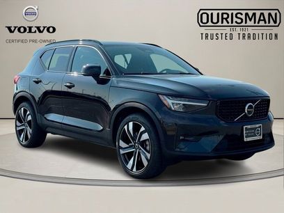 Certified 2023 Volvo XC40 B5 Plus w/ Climate Package