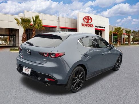 Used 2021 MAZDA MAZDA3 s image 4