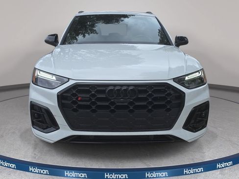 Certified 2025 Audi SQ5 Premium Plus w/ Premium Plus Package AWD/4WD image 2