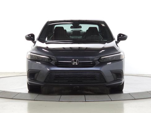 Used 2022 Honda Civic Sport image 2