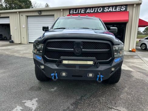 Used 2019 RAM 1500 Classic SLT RWD image 4