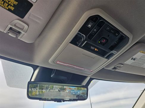 Used 2023 Toyota Tundra Limited image 27
