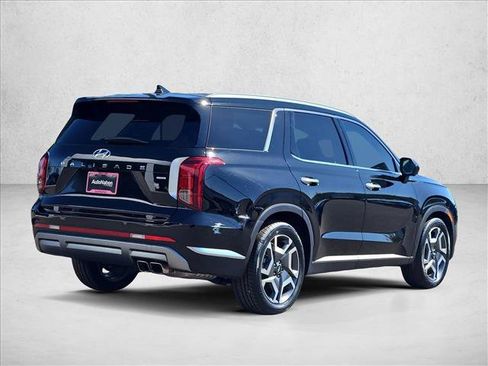 Used 2024 Hyundai Palisade Limited AWD/4WD image 8