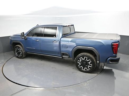 Used 2025 GMC Sierra 2500 Denali Ultimate AWD/4WD image 32