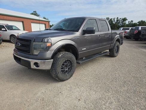 Used 2014 Ford F150 FX4 w/ Equipment Group 402A Luxury AWD/4WD image 4