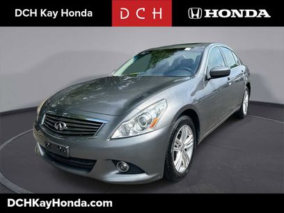Used 2013 INFINITI G37 x w/ Premium Pkg